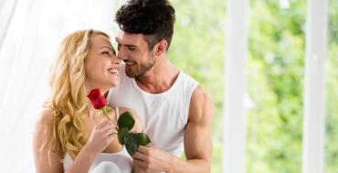 Эрэгтэй хүн чамд хайртай эсэхийг яаж тодорхойлох вэ?